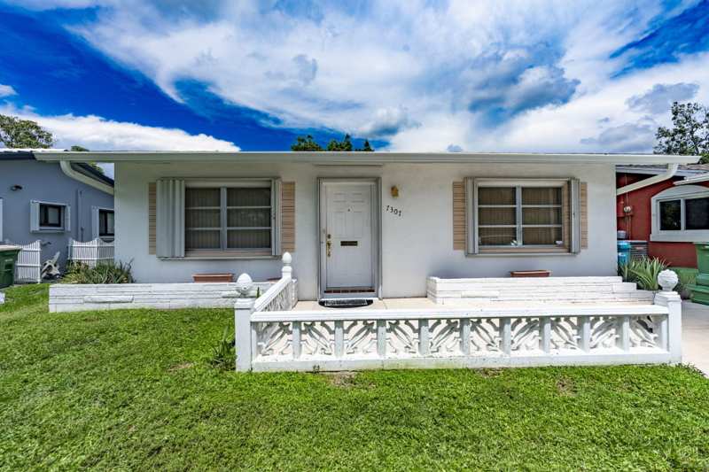 2 bedroom Single Family Residence at 7307 NW 62nd Street, Mainlands Of Tamarac Lakes, Tamarac — photo 1