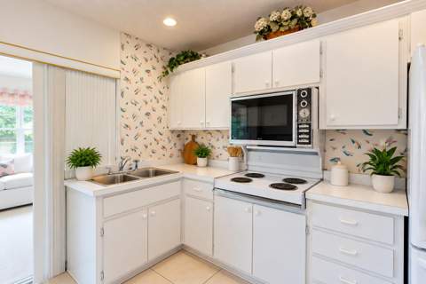 7307 NW 62nd Street, Tamarac FL - photo 6 of 47