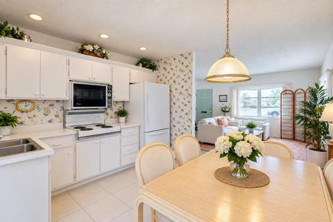 7307 NW 62nd Street, Tamarac FL - photo 7 of 47