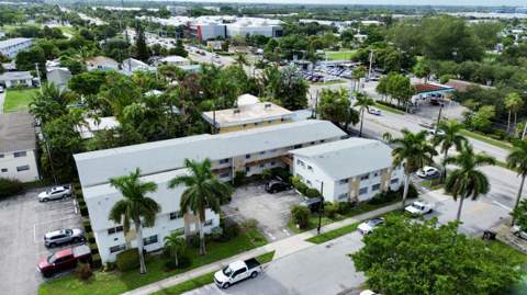 111 Cleveland Street, Lake Worth Beach FL - photo 17 of 21