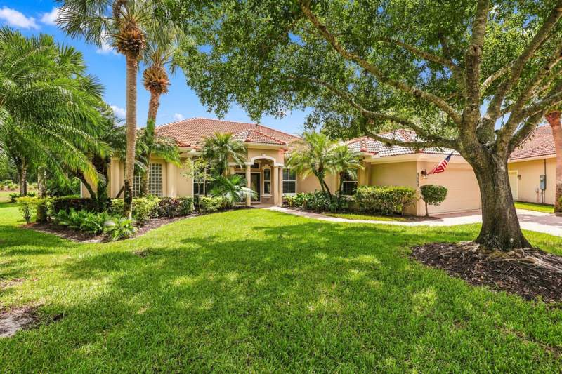 3 bedroom Single Family Residence at 8008 Links Way, PGA Village - Cypress Point, Port St. Lucie — photo 2