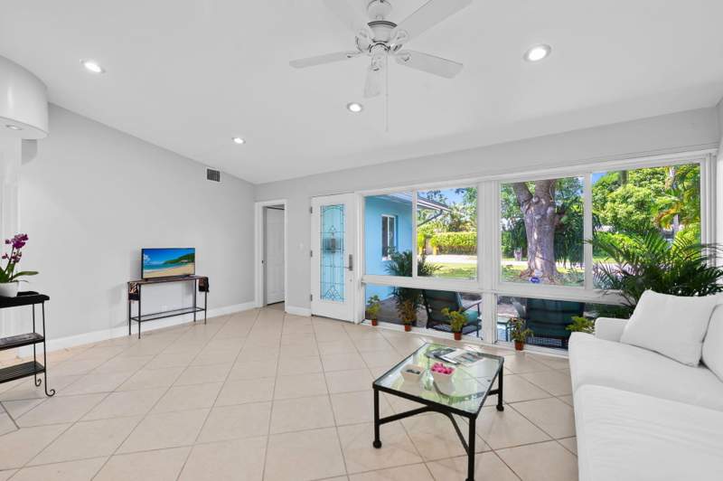 3 bedroom Single Family Residence at 1636 NE 7th Terrace, Middle River Terrace Amd Plat, Fort Lauderdale — photo 4