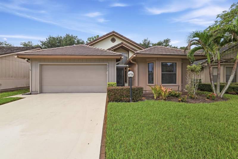 3 bedroom Single Family Residence at 4208 SW Mallard Creek Trail, Martin Downs-Mallard Creek, Palm City — photo 2