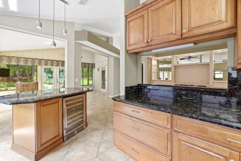 4208 SW Mallard Creek Trail, Palm City FL - photo 8 of 37