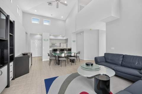 7701 Cardinal Court, West Palm Beach FL - photo 14 of 65