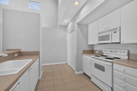 7701 Cardinal Court, West Palm Beach FL - photo 19 of 65