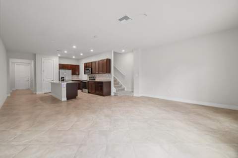 4488 Appleton Circle, Oakland Park FL - photo 17 of 82
