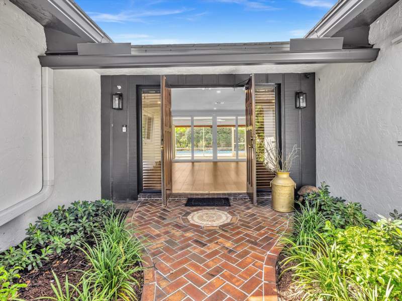 3 bedroom Single Family Residence at 3264 Lakeview Drive, Lakeview, Delray Beach — photo 4