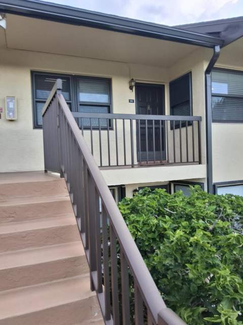 4693 E Lucerne Lakes Boulevard #202, Lake Worth FL - photo 18 of 23