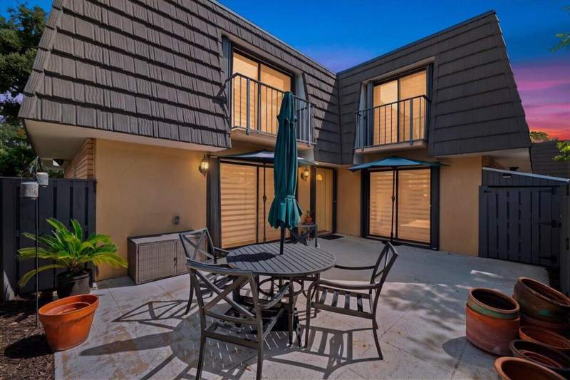 2 bedroom Townhouse at 730 7th Way #730, Village Of Sandalwood Lakes 1, West Palm Beach — photo 5