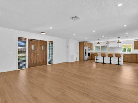 3264 Lakeview Drive, Delray Beach FL - photo 8 of 79