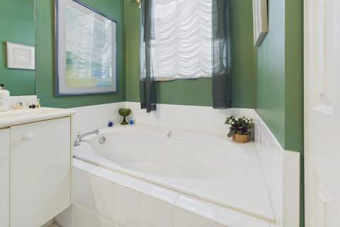 7032 Cataluna Circle, Delray Beach FL - photo 20 of 33