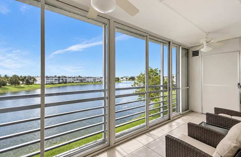 2 bedroom Condominium at 4089 Guildford #E, Guildford At Century Village Condo, Boca Raton — photo 1