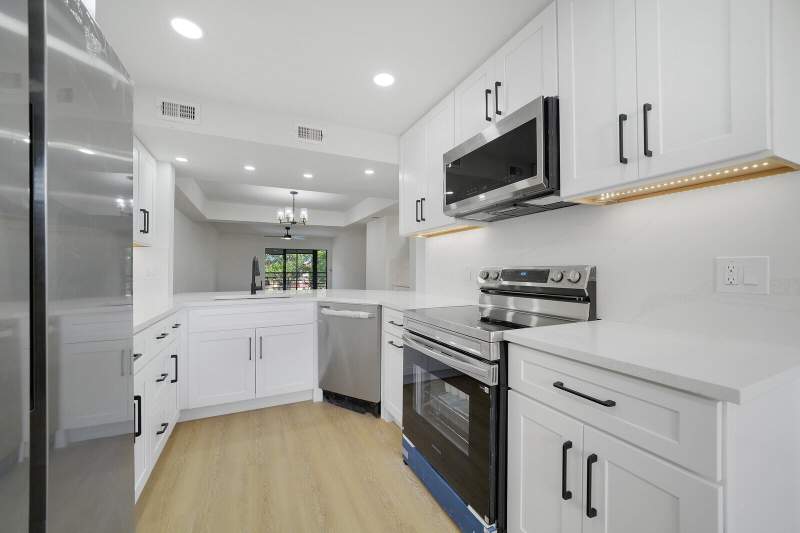 2 bedroom Condominium at 23345 Carolwood Lane #406, Pines Of Boca Barwood Condo, Boca Raton — photo 5