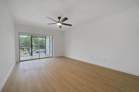 23345 Carolwood Lane #406, Boca Raton FL - photo 14 of 36