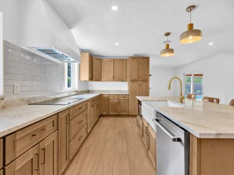 3264 Lakeview Drive, Delray Beach FL - photo 17 of 79