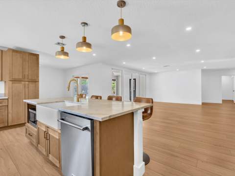 3264 Lakeview Drive, Delray Beach FL - photo 18 of 79