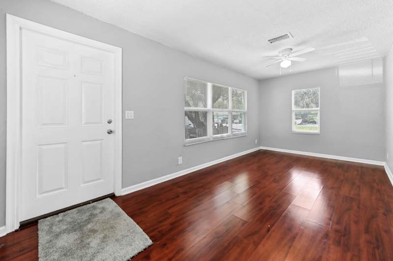 2 bedroom Single Family Residence at 218 N H Street, Town Of Lake Worth, Lake Worth Beach — photo 5