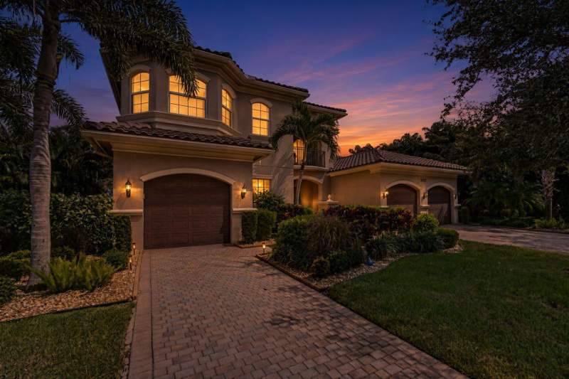 4 bedroom Single Family Residence at 11117 Lynwood Palm Way, Bayhill Estates, Palm Beach Gardens — photo 4