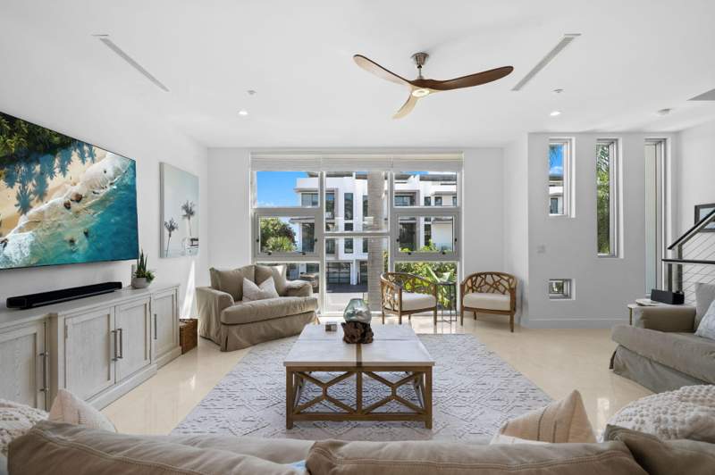 3 bedroom Townhouse at 705 Briny Avenue, Blount Bros Pompano Beach, Pompano Beach — photo 5
