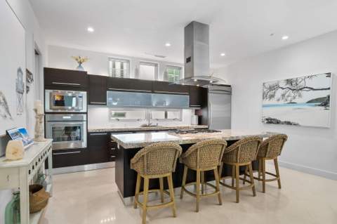 705 Briny Avenue, Pompano Beach FL - photo 11 of 97