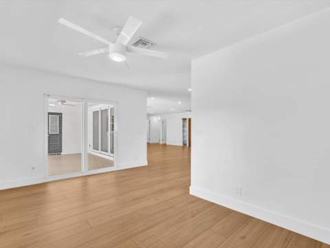 3264 Lakeview Drive, Delray Beach FL - photo 24 of 79