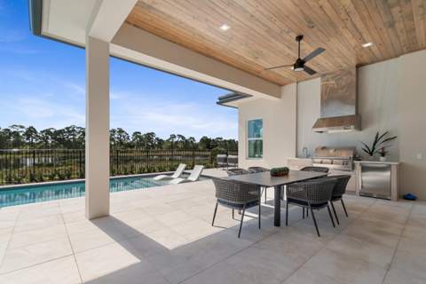 104 SE Rio Casarano, Port St. Lucie FL - photo 13 of 65