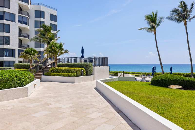 2 bedroom Condominium at 2565 S Ocean Boulevard #205-N, Townhouses Of Highland Beach Condo, Highland Beach — photo 1