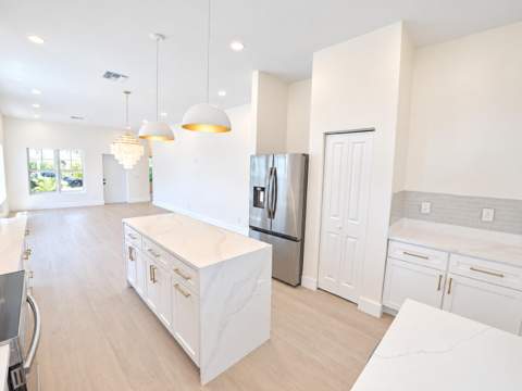 520 38th Street, West Palm Beach FL - photo 8 of 50