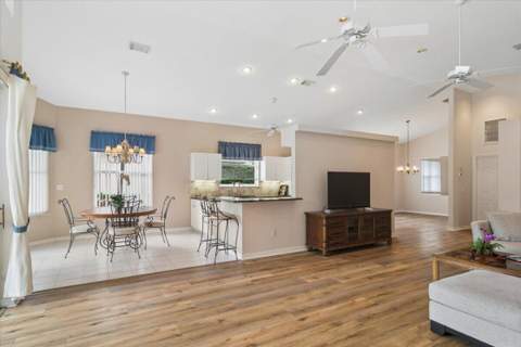 7236 Marsh Terrace, Port St. Lucie FL - photo 10 of 48
