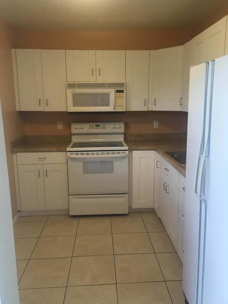1 bedroom Condominium at 300 NE 26th Avenue #1080, Village Royale Greenhill Condo, Boynton Beach — photo 1