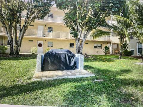 300 NE 26th Avenue #1080, Boynton Beach FL - photo 21 of 33