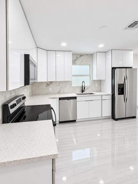 405 N E Street, Lake Worth FL - photo 15 of 25