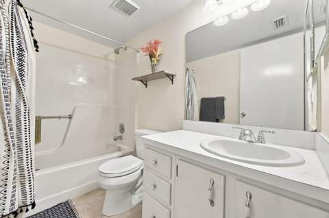 6585 Somerset Drive #102, Boca Raton FL - photo 18 of 29