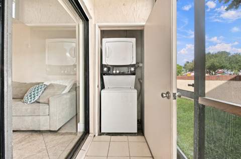 6585 Somerset Drive #102, Boca Raton FL - photo 20 of 29