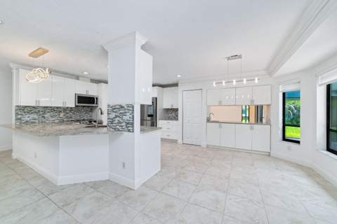 2122 SW Racquet Club Drive, Palm City FL - photo 13 of 41