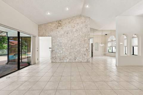 10695 Stonebridge Boulevard, Boca Raton FL - photo 9 of 80