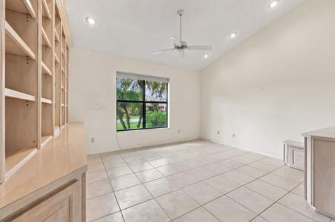 10695 Stonebridge Boulevard, Boca Raton FL - photo 13 of 80