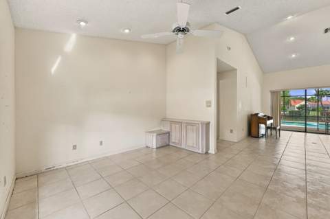10695 Stonebridge Boulevard, Boca Raton FL - photo 14 of 80