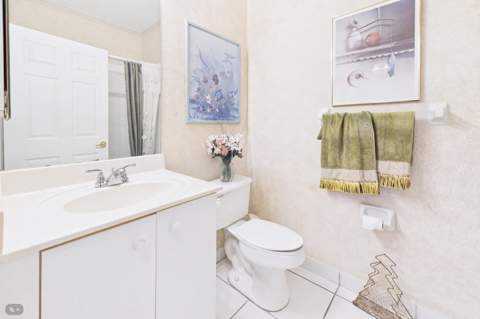 7032 Cataluna Circle, Delray Beach FL - photo 24 of 33