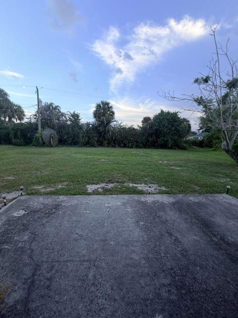 1166 SW Eleuthera Avenue, Port St. Lucie FL - photo 10 of 11
