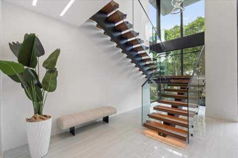 508 NE 9th Avenue, Fort Lauderdale FL - photo 7 of 53