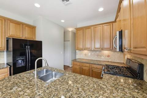 223 Berenger Walk, Royal Palm Beach FL - photo 15 of 35