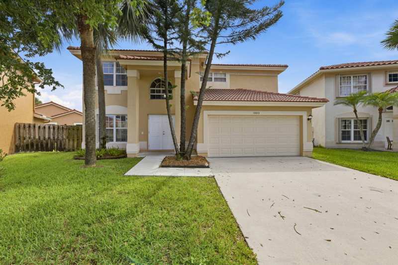 4 bedroom Single Family Residence at 10843 Buttonwood Lake Drive, Boca Chase Tr 4, Boca Raton — photo 1