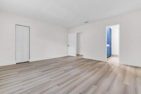 7864 NW 12th Street, Plantation FL - photo 12 of 29