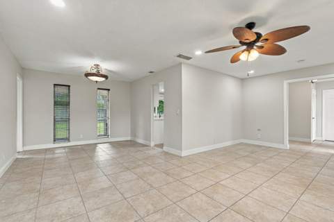 12758 Guilford Circle, Wellington FL - photo 8 of 28