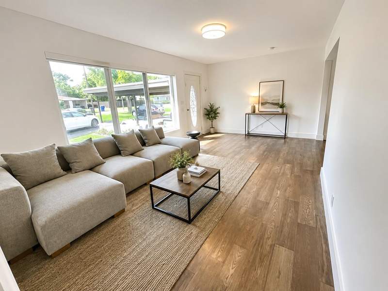 3 bedroom Single Family Residence at 2651 Jackson Street #2651, Hollywood Little Ranches, Hollywood — photo 4
