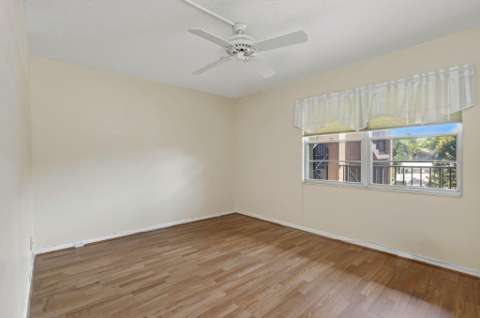 300 SW 130Th Terrace #202B, home for sale on SW 130Th Terrace