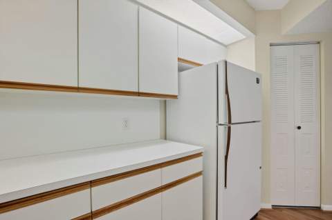 300 SW 130th Terrace #202B, Pembroke Pines FL - photo 10 of 41