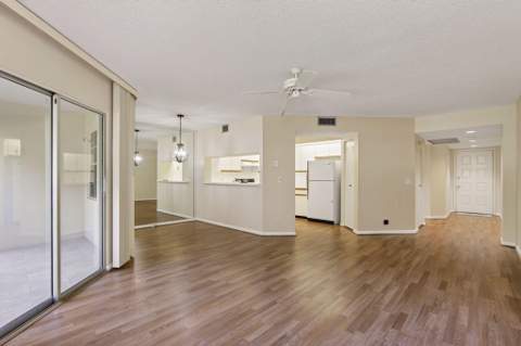 300 SW 130th Terrace #202B, Pembroke Pines FL - photo 6 of 41